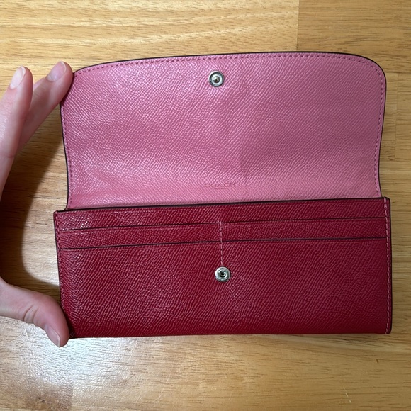 Burgundy Pink Tan Colorblock Coach Slim Envelope Wallet Crossgrain Leather EUC - Picture 3 of 4